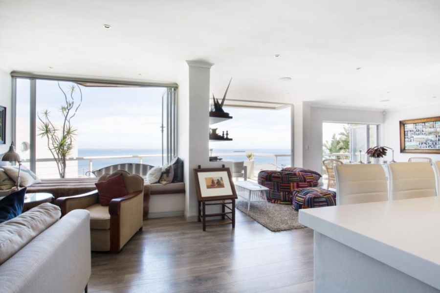 3 Bedroom Property for Sale in Bantry Bay Western Cape